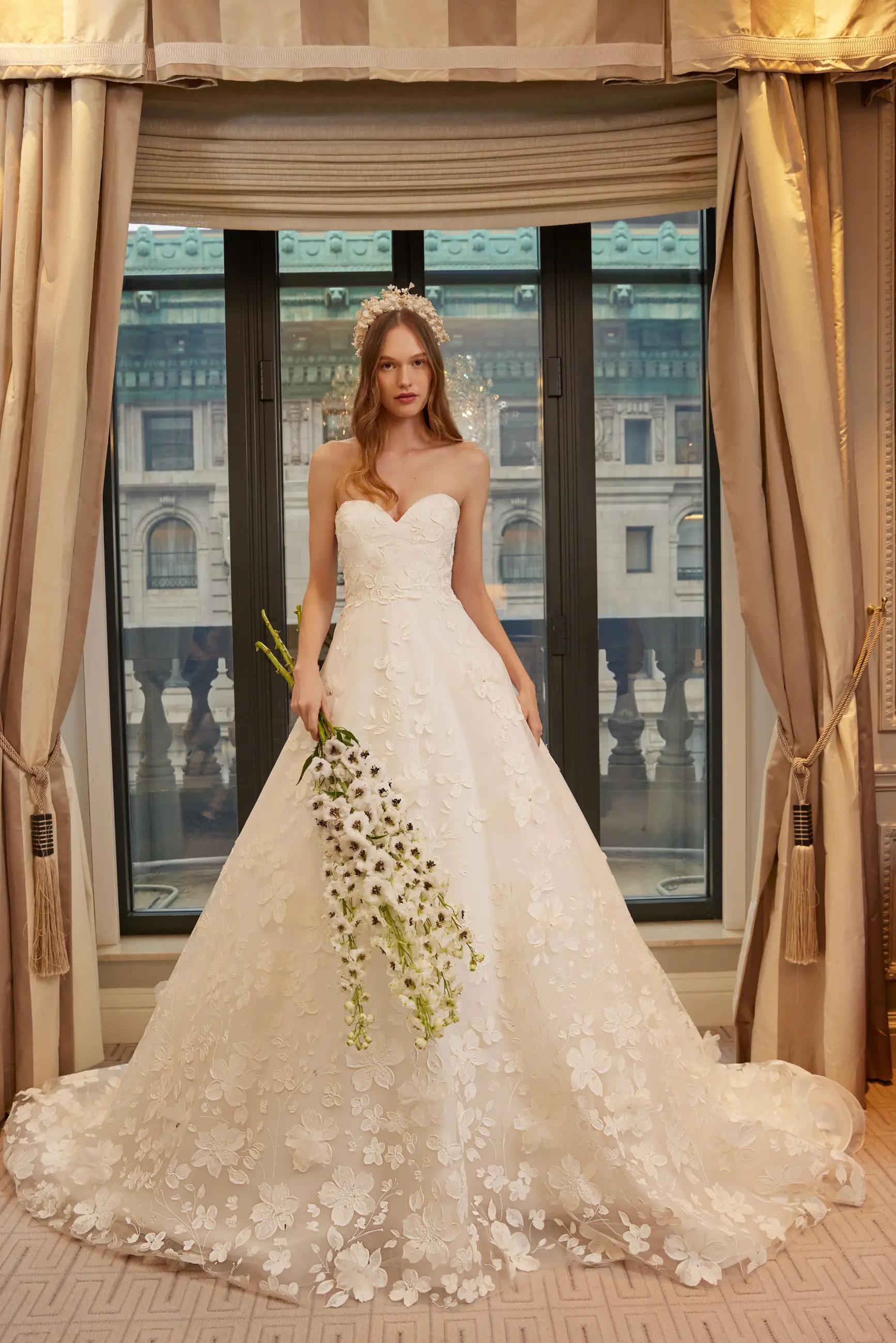 Mimi's Bridal at Town and Country: Mimi's Bridal at Town and Country Trunkshow