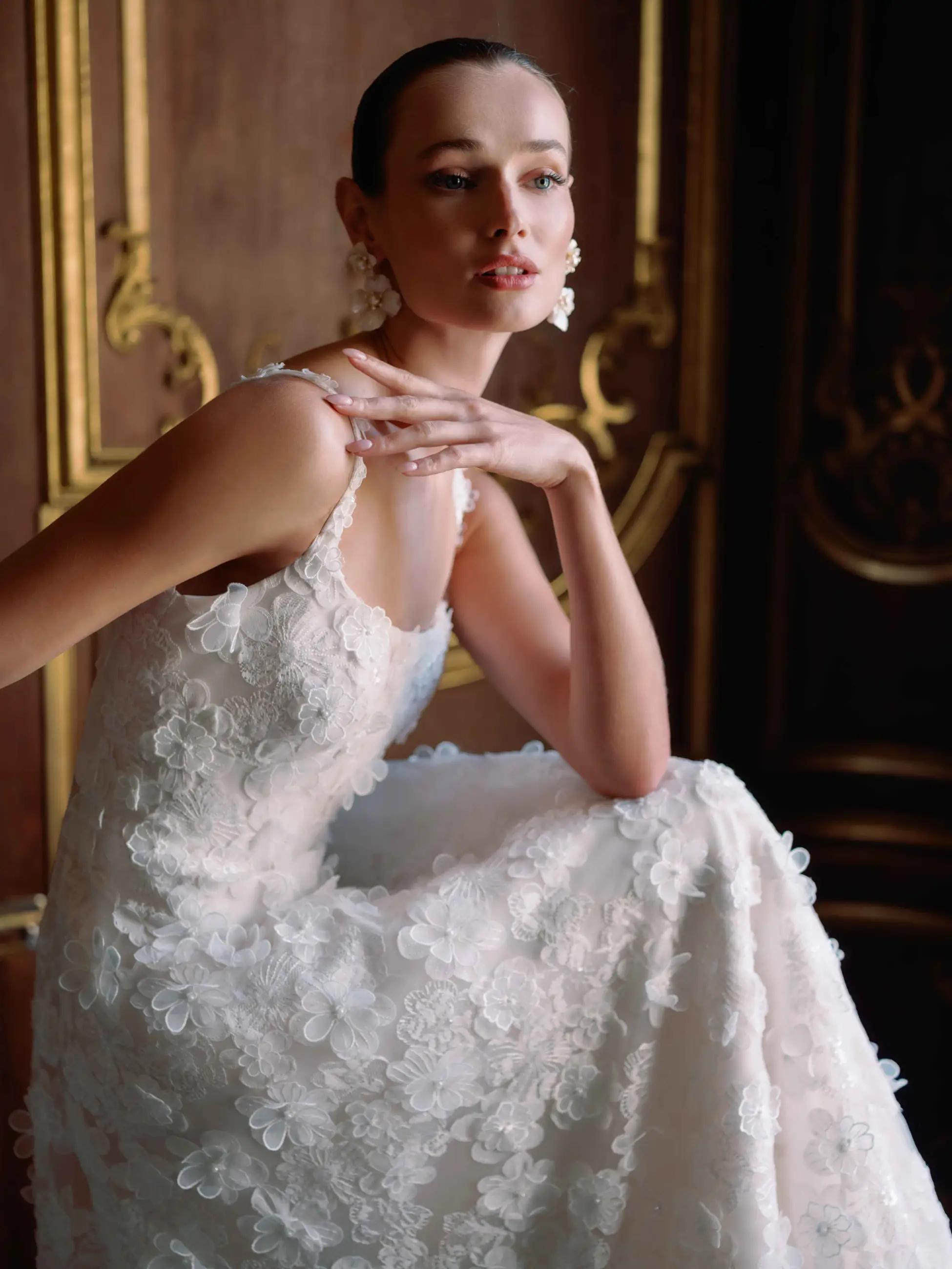 Bella Bianca Bridal Couture: Bella Bianca Bridal Couture Trunkshow